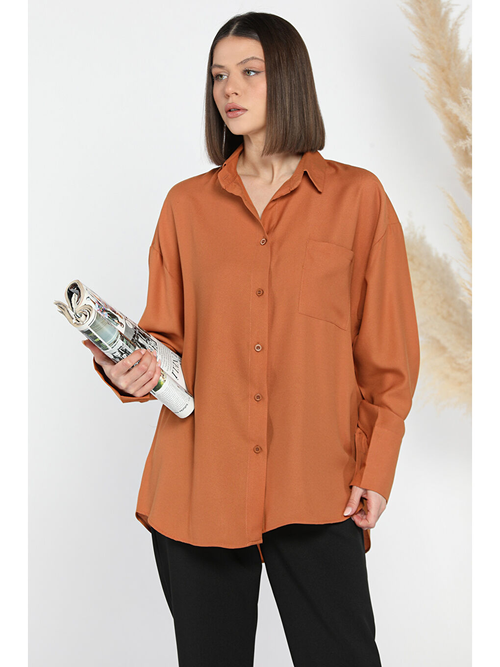 Kahverengi Kadın Tek Cepli Salaş Gömlek-1