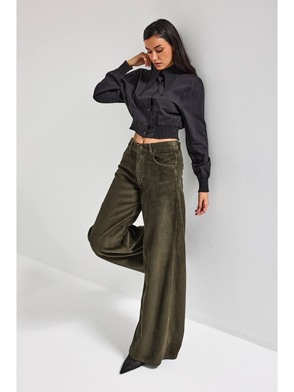 Kadın Haki Renk Hera 26w5-15 Palazzo Fit Kalın Fitilli Velvet Kadife Kumaş Pantolon-2