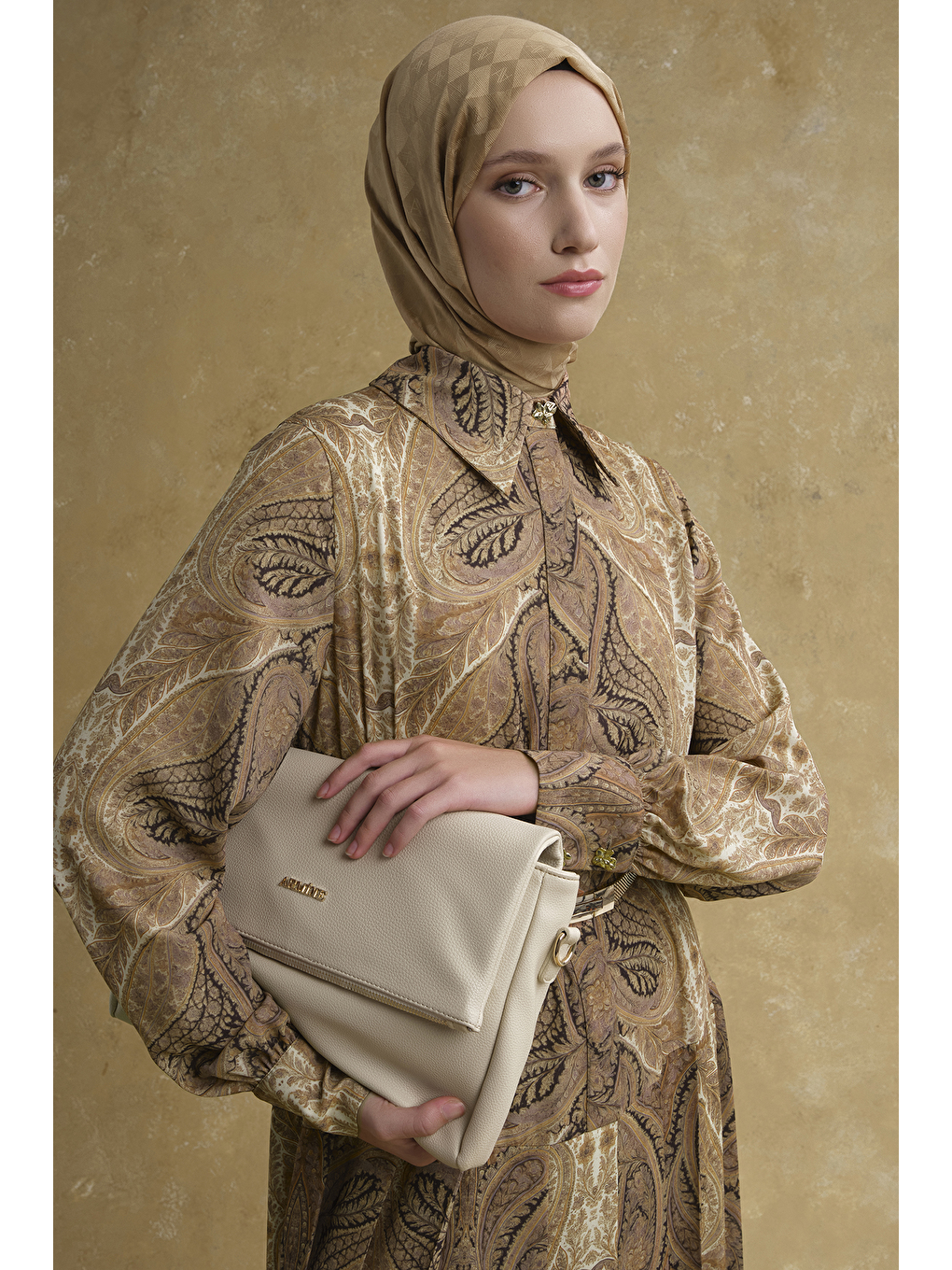 Kahverengi Şal Desenli Elbise Camel-2