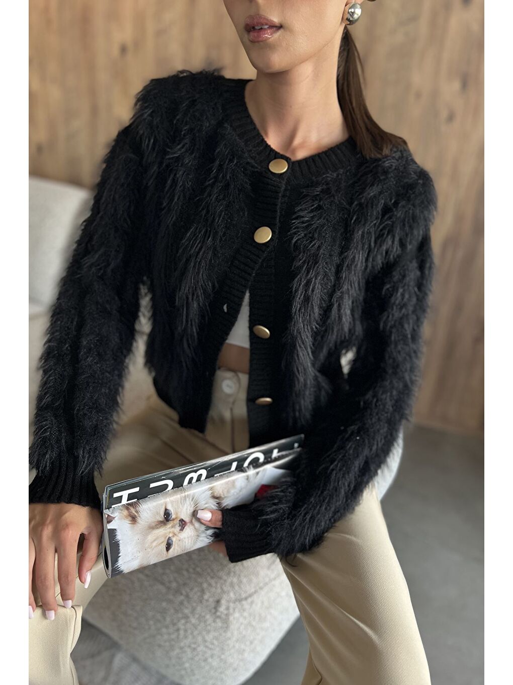 Siyah Sakallı Kadın Triko Hırka