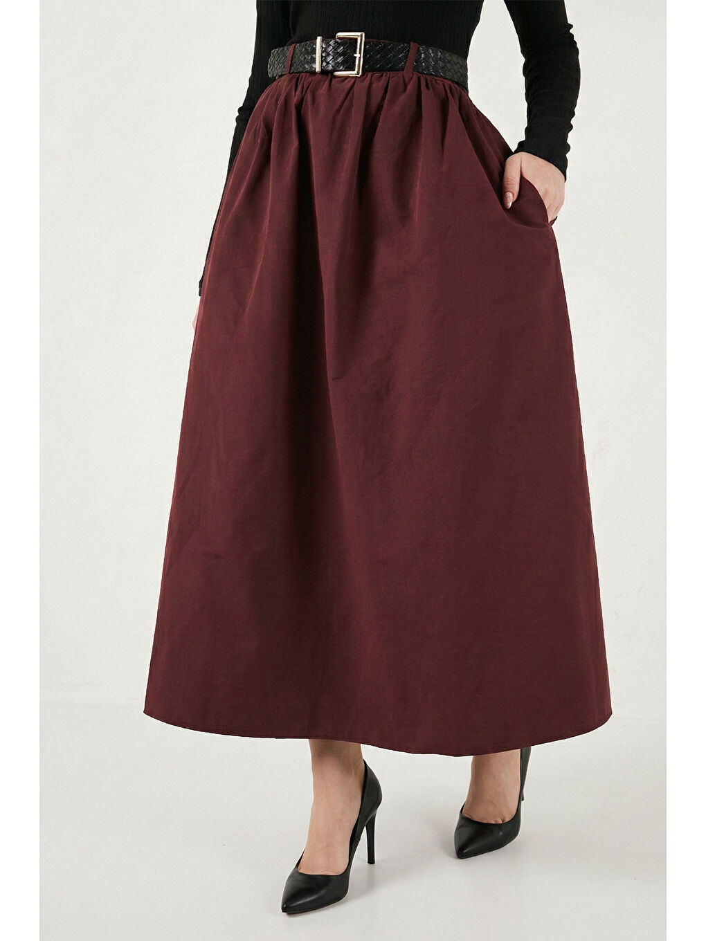 Mürdüm Pamuklu Relaxed Fit Lastikli Bel Kemer Detaylı Midi Boy Etek 6921273-2