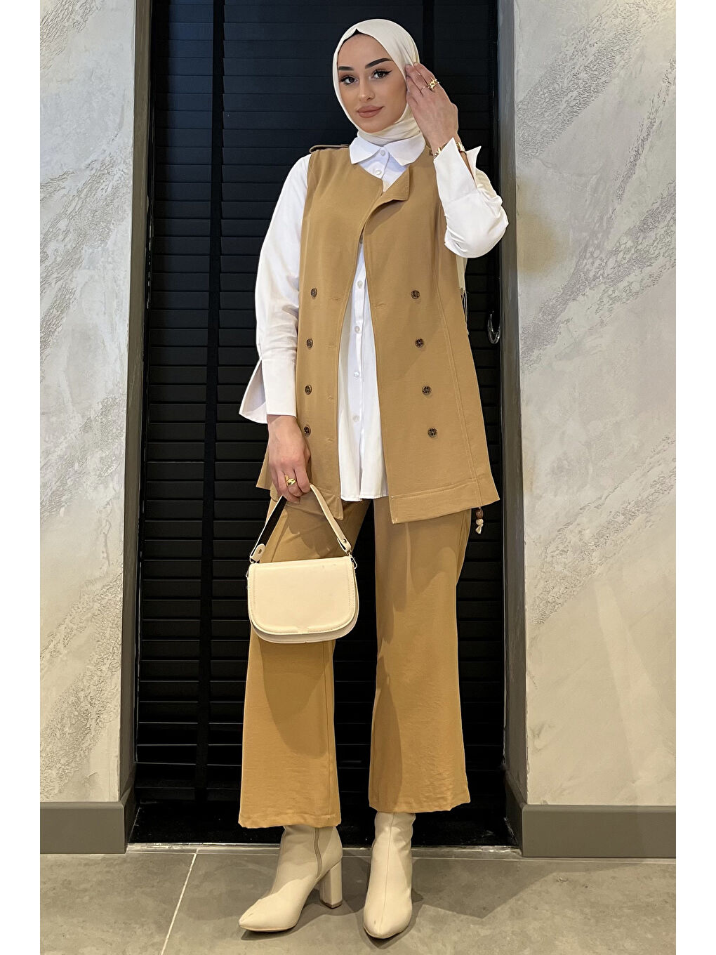 Ekru Kadın Gömlek Yelek Pantolon Tesettür Üçlü Takım