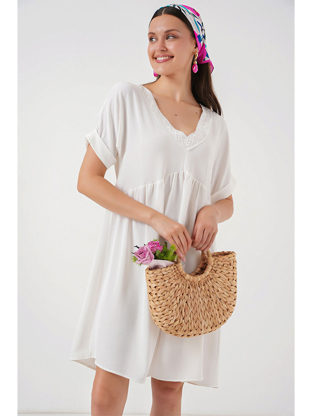 Kadın V Yaka Kısa Kol Elbise 2567 - Beyaz-3