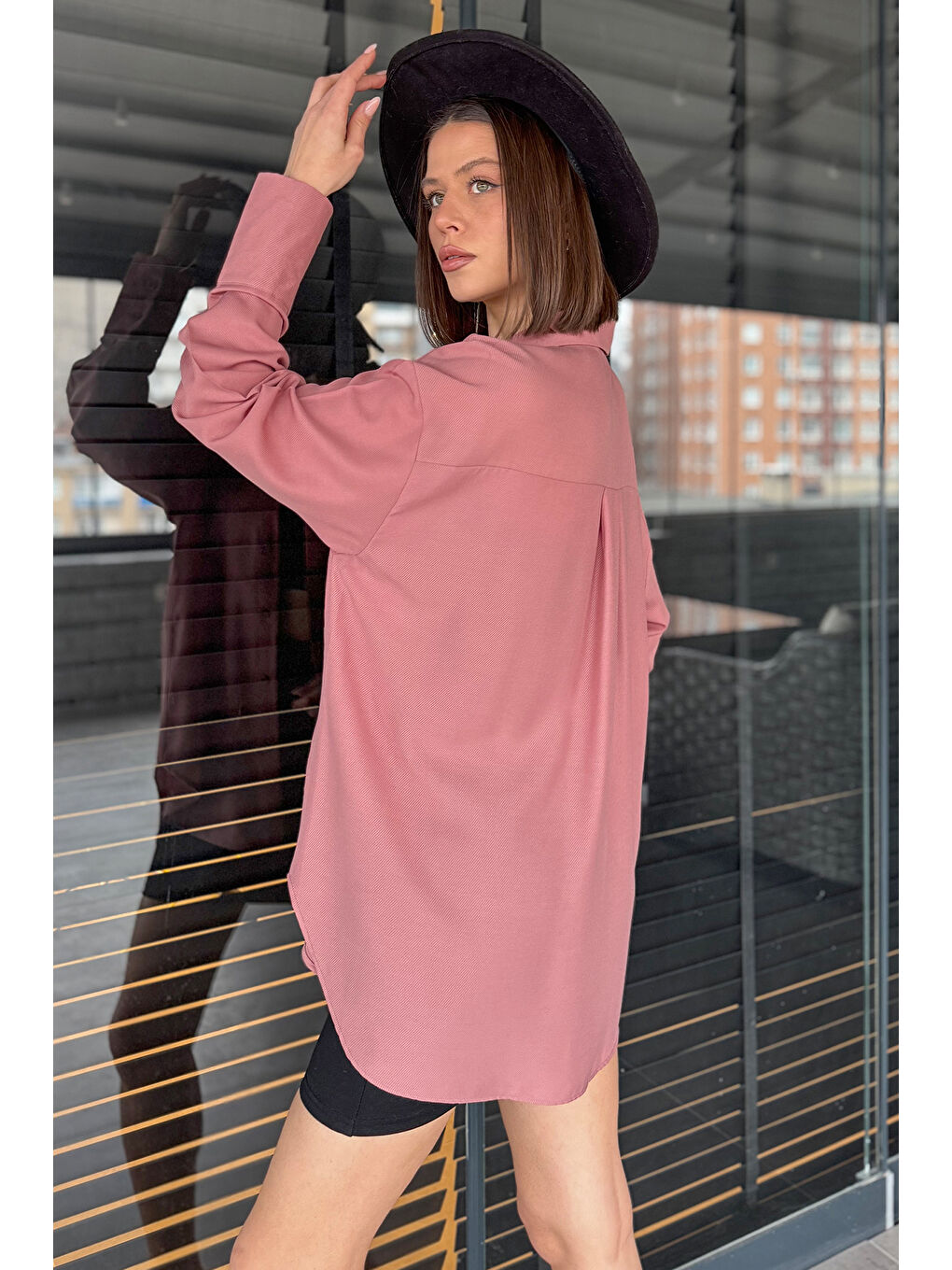 Pembe Kadın Tek Cepli Salaş Gömlek-3