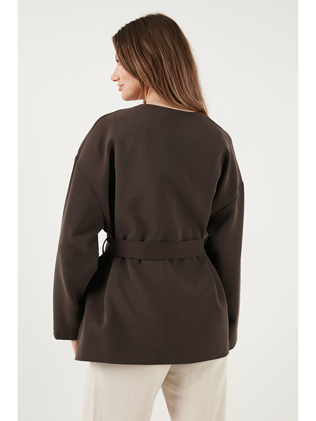 Kahverengi Regular Fit Bisiklet Yaka Kemer Detaylı Trençkot 6927672-5