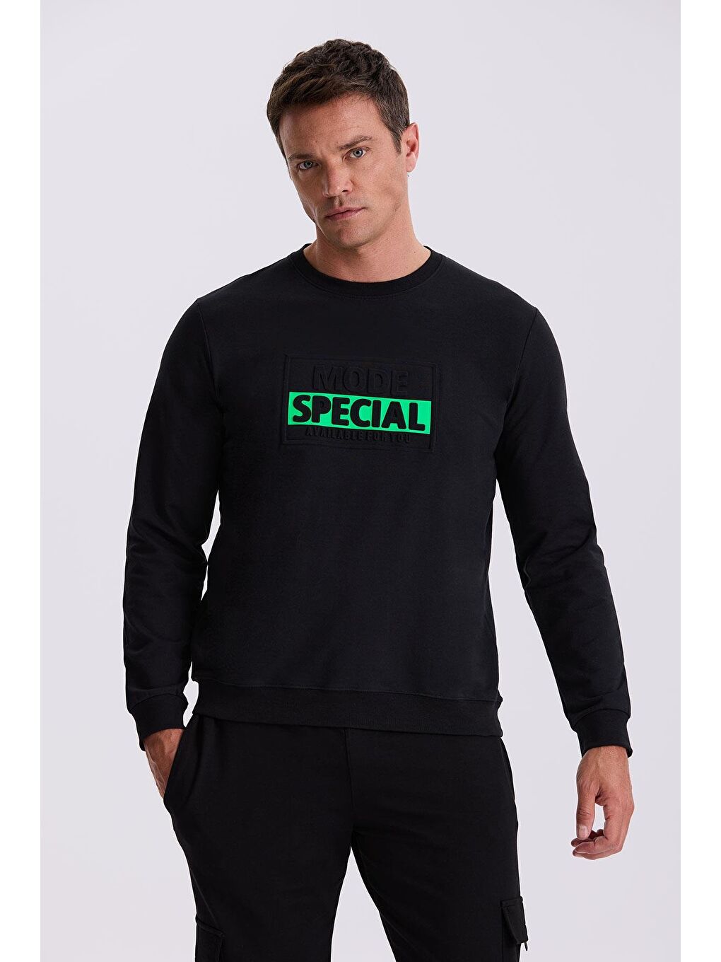 Siyah Slim Fit Baskılı Bisiklet Yaka %100 Pamuk Sweatshirt-1