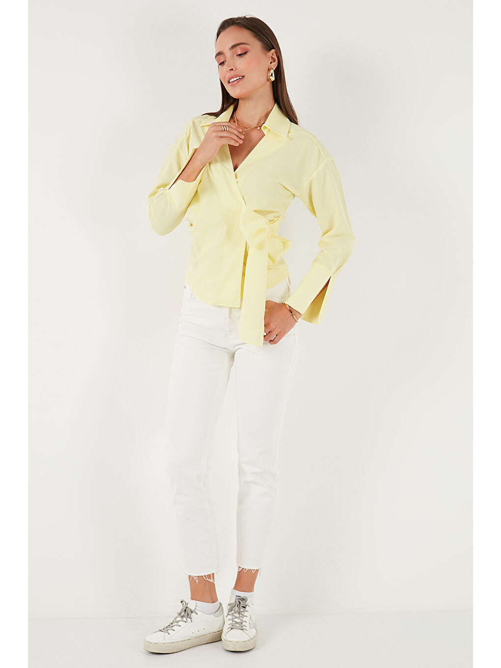 Sarı Pamuklu Regular Fit Uzun Kollu Bağlama Detaylı Gömlek 65200538-1