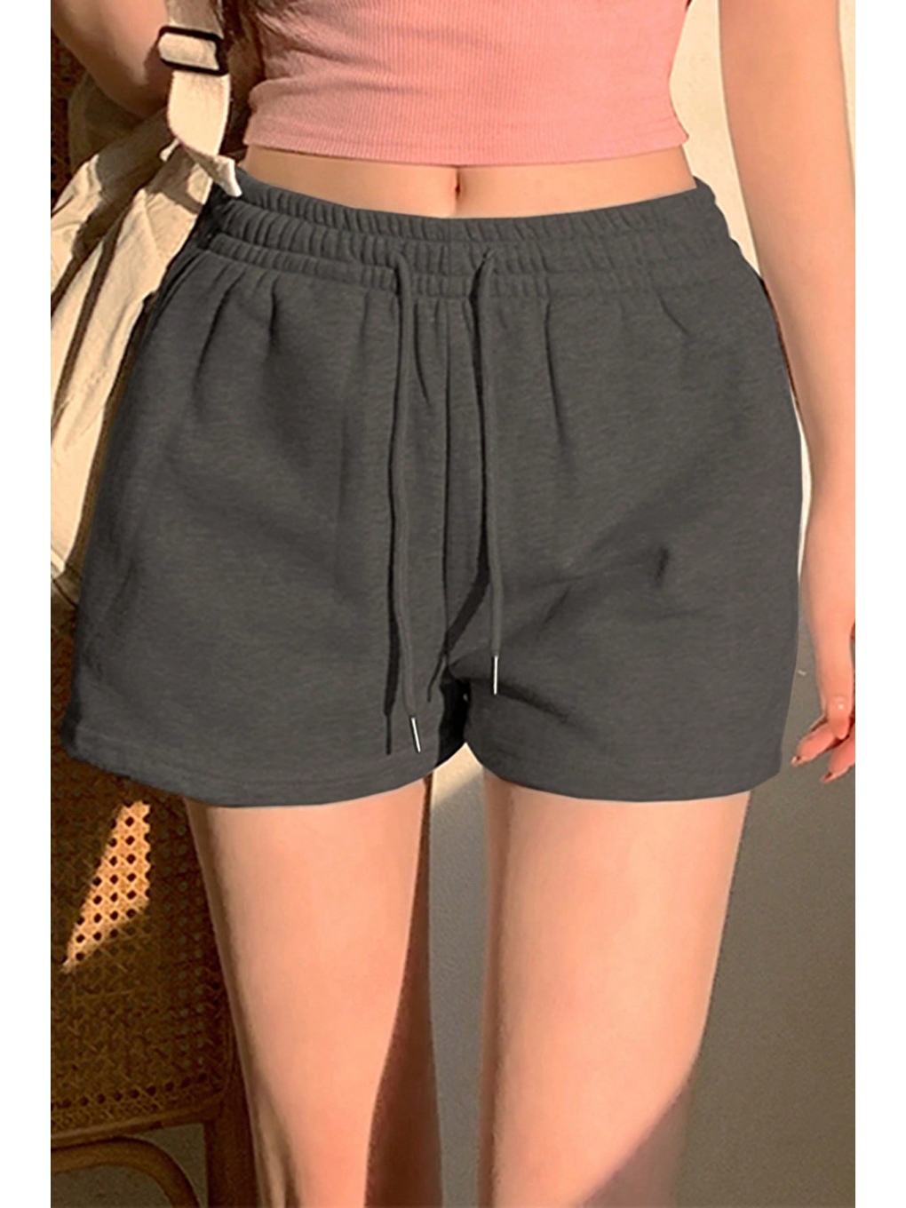 Kadın Antrasit Pamuklu İki İplik Şardonlu Yumuşacık Beli Gipe Lastikli Kısa Şort-1