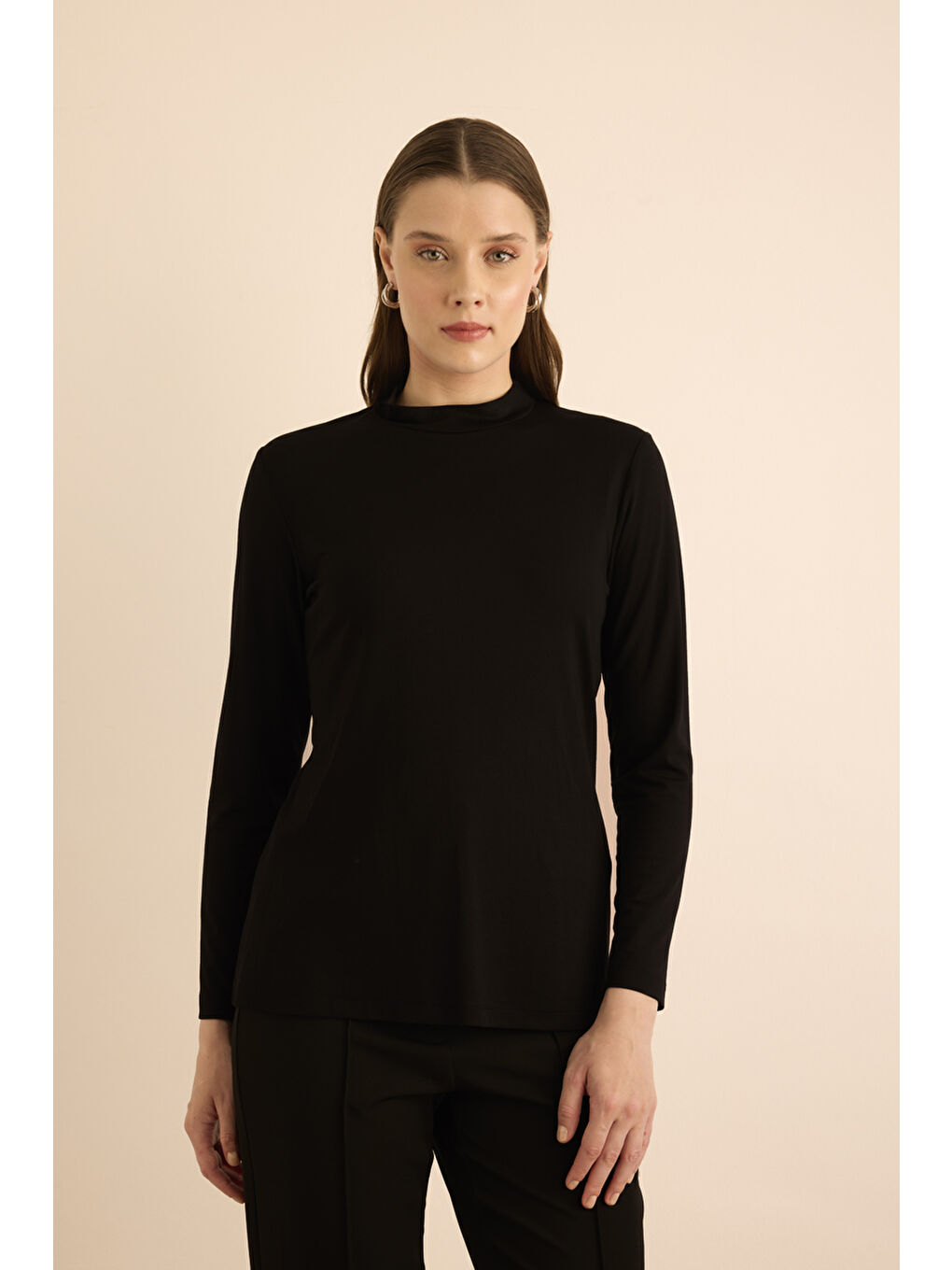 Siyah Dik Yaka Body-2