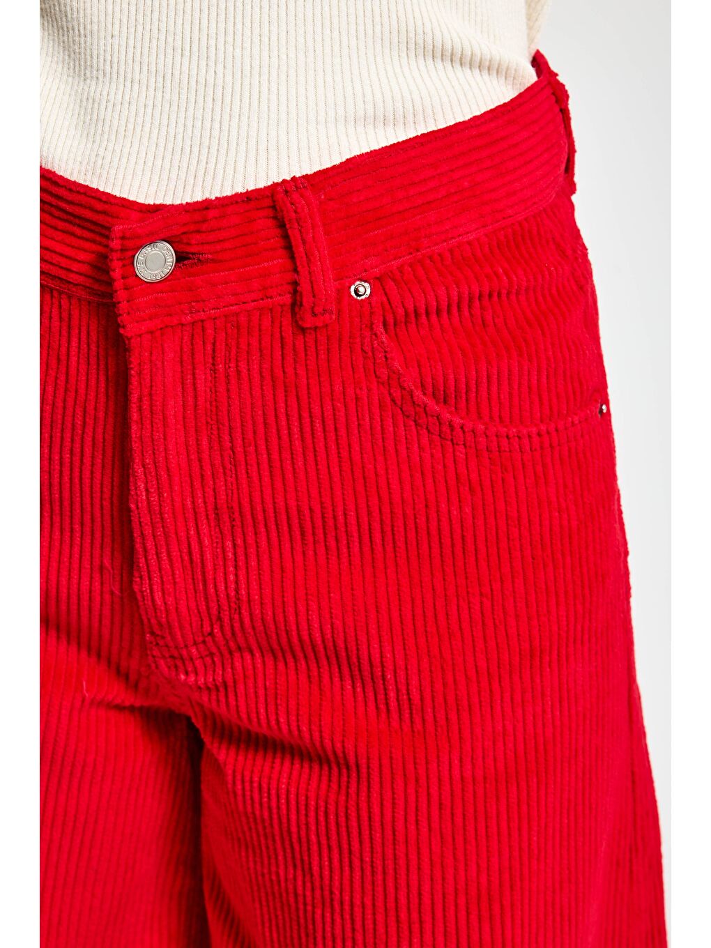 Kadın Kırmızı Renk Hera 26w5-19 Palazzo Fit Kalın Fitilli Velvet Kadife Kumaş Pantolon-3