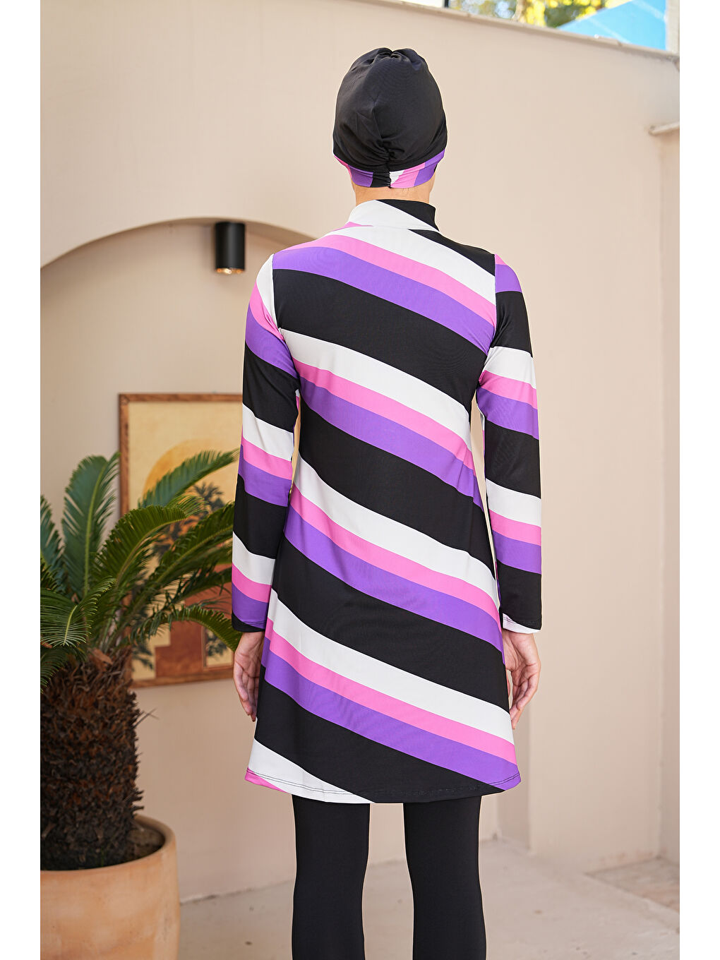 Siyah Şerit Desenli Taytlı Kapalı Tesettür Mayo 3722-4