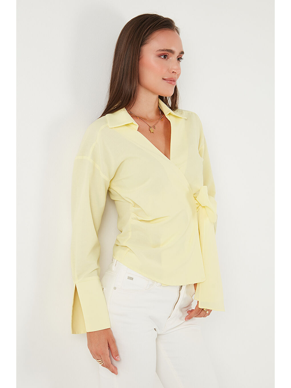 Sarı Pamuklu Regular Fit Uzun Kollu Bağlama Detaylı Gömlek 65200538-4