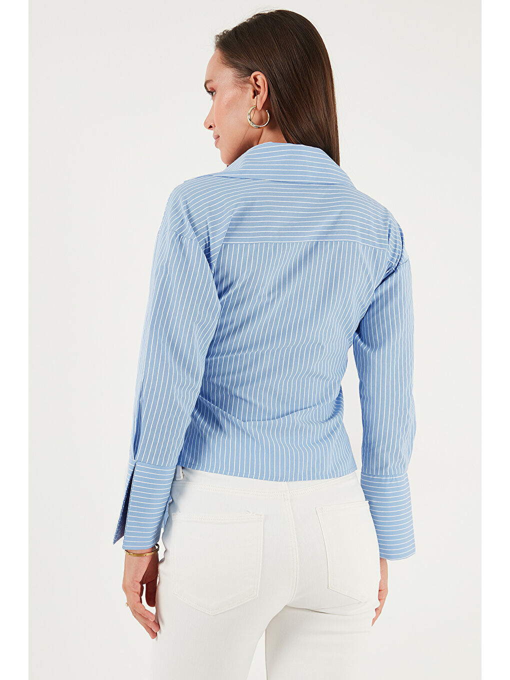 Mavi Pamuklu Regular Fit Uzun Kollu Bağlama Detaylı Gömlek 65200538-5