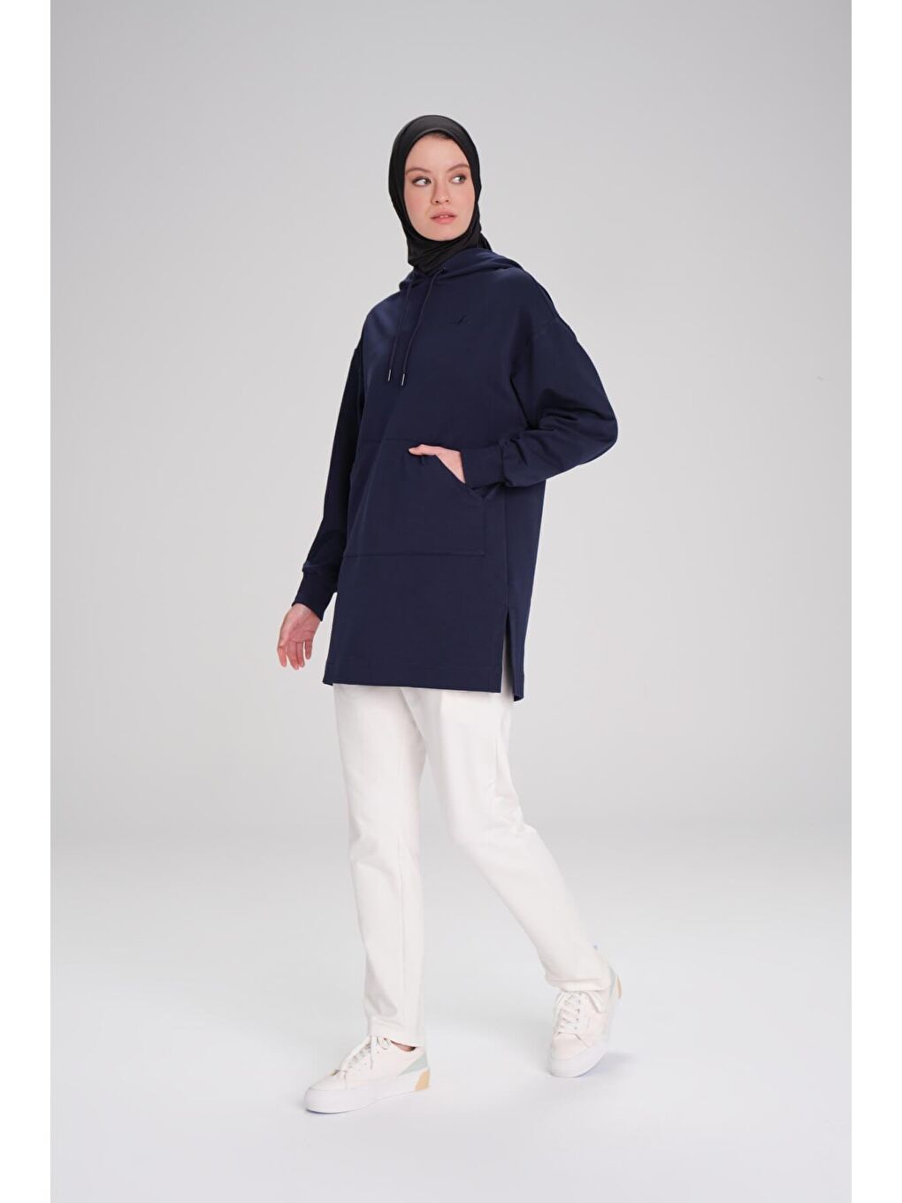 Yumuşak Dokulu Kapüşonlu Lacivert Basic Günlük Sweatshirt Act 23-4