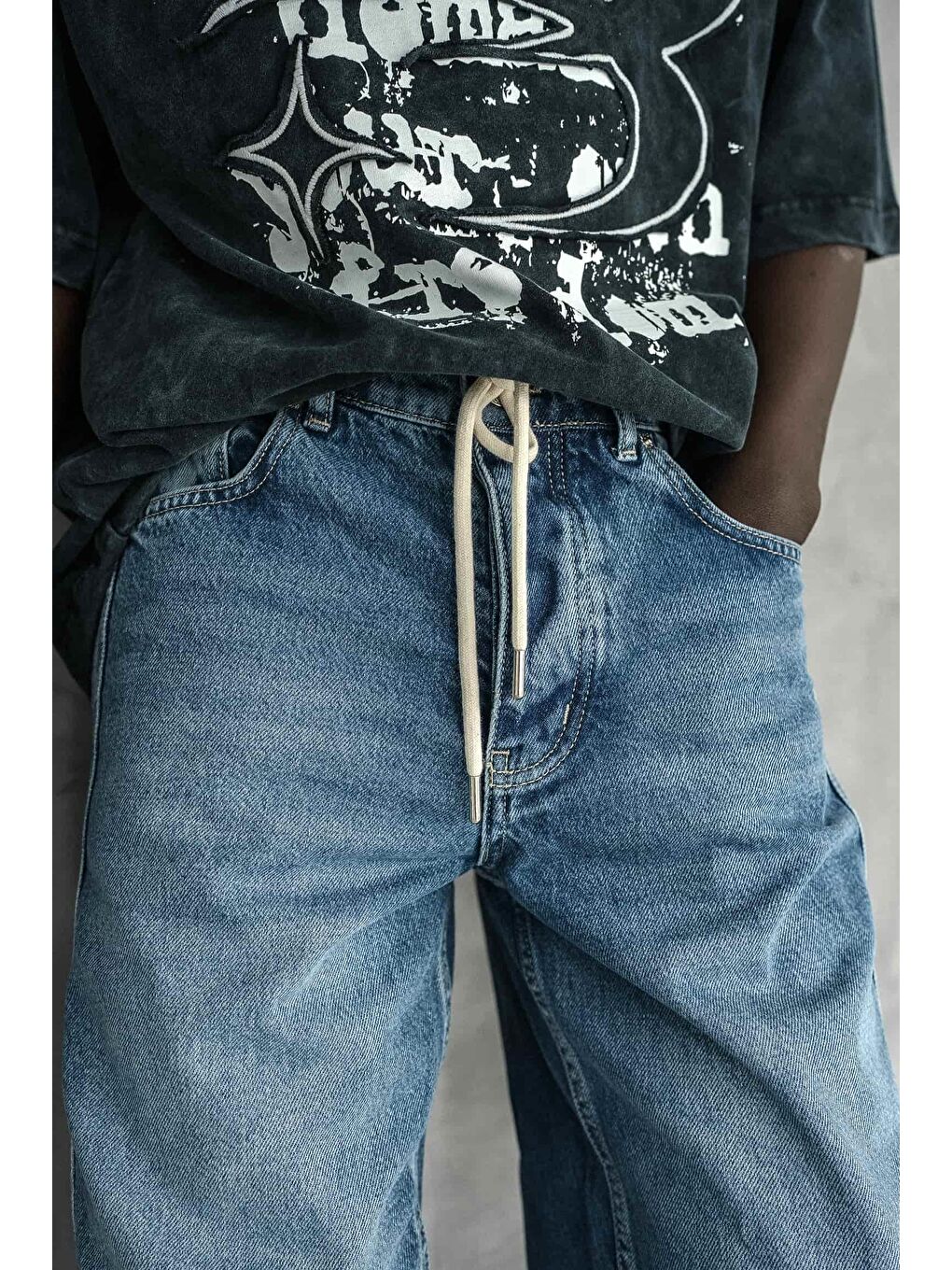 Erkek Bağcıklı Şerit Detaylı Baggy Jean Mavi-1