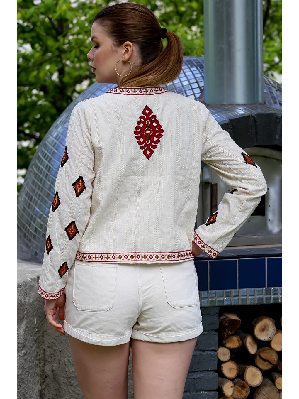 Ekru Kimono Yaka Uzun Kol Etnik Desenli Bağlamalı Nakışlı Casual Dokuma Ceket 55 53-7