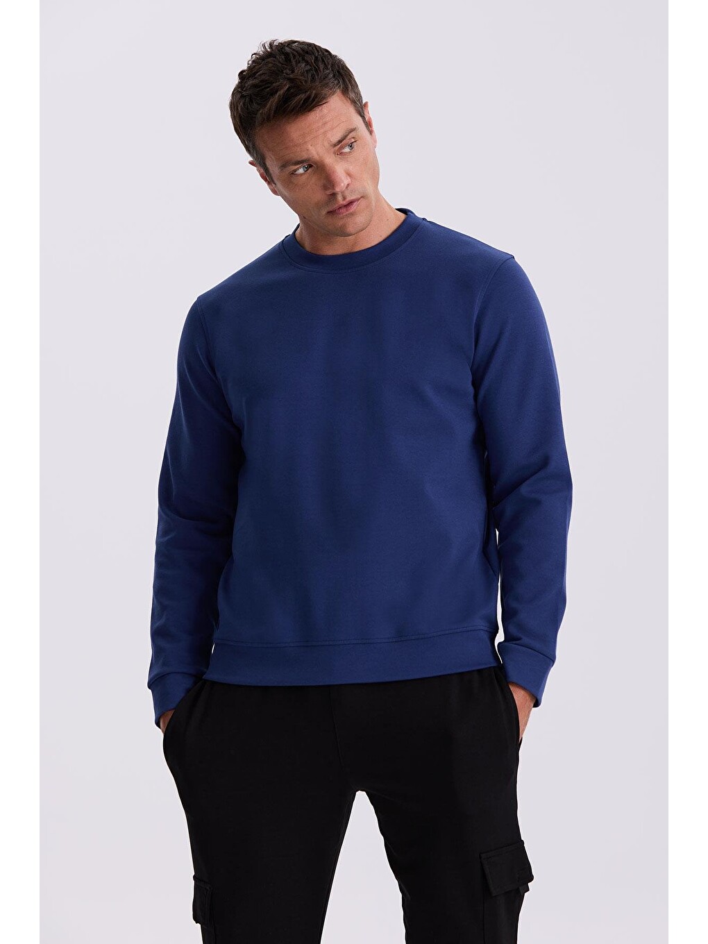İndigo Slim Fit Bisiklet Yaka Basic Pamuklu Elastanlı Sweatshirt