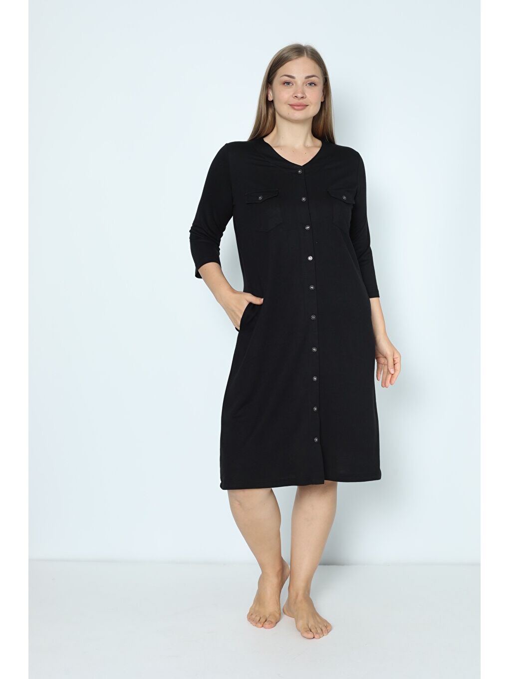 Siyah Cepli V Yaka Düğmeli Büyük Beden Iki Iplik Elbise-1