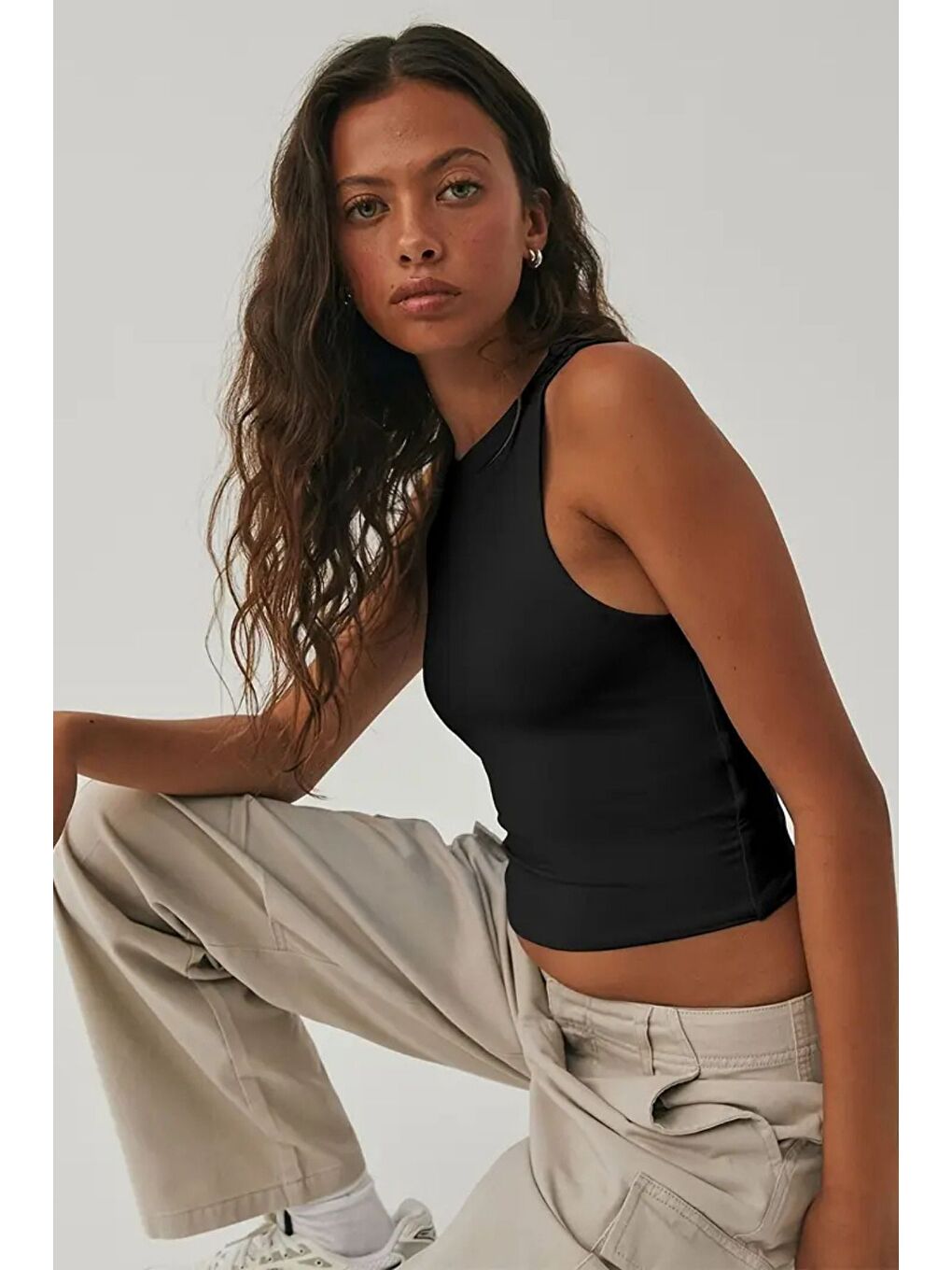 Siyah Kadın Atlet – Düz Basic Crop Kolsuz T-shirt-3