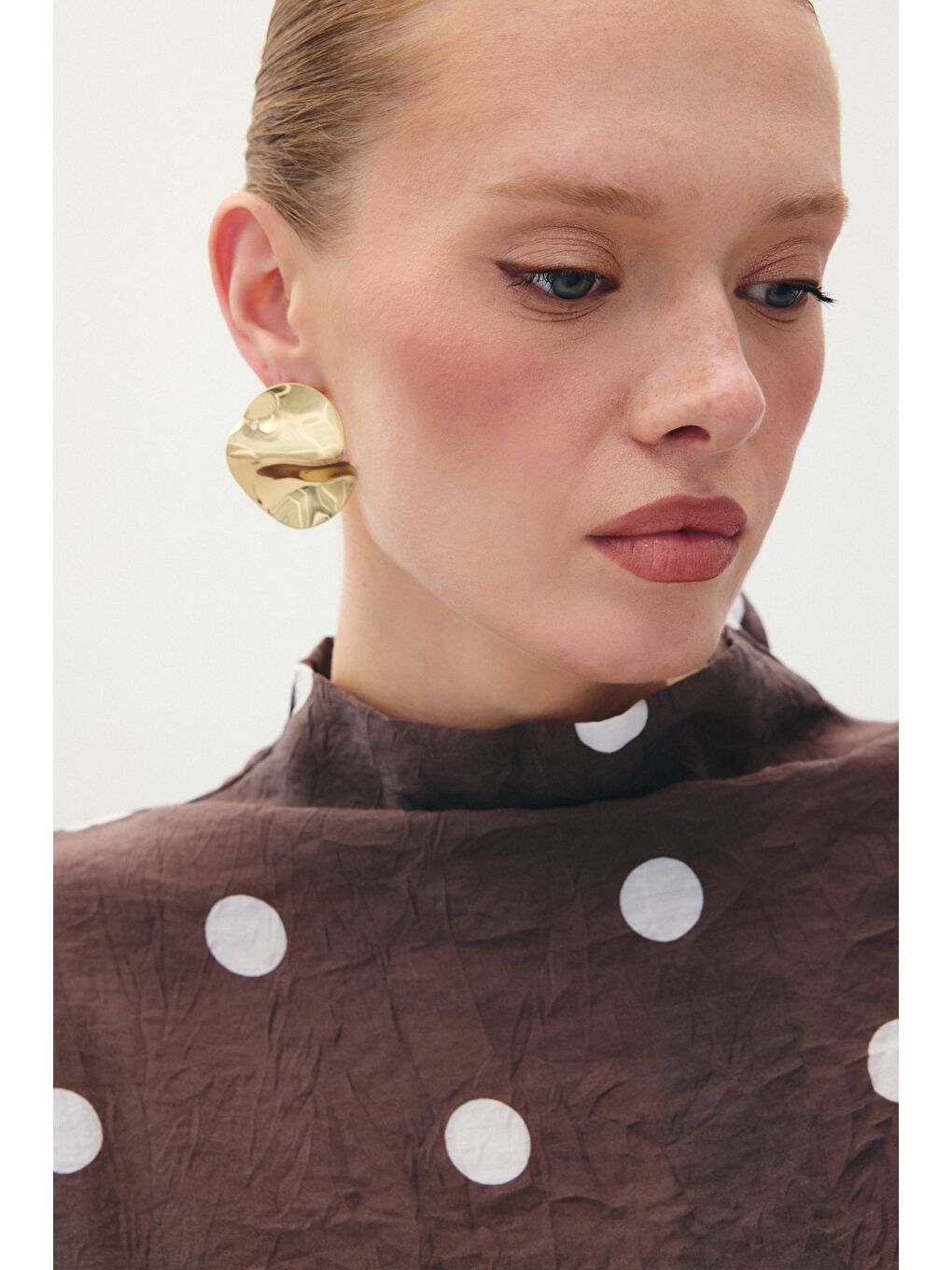 Kahverengi Puantiye Desenli Bluz - Kahve-6