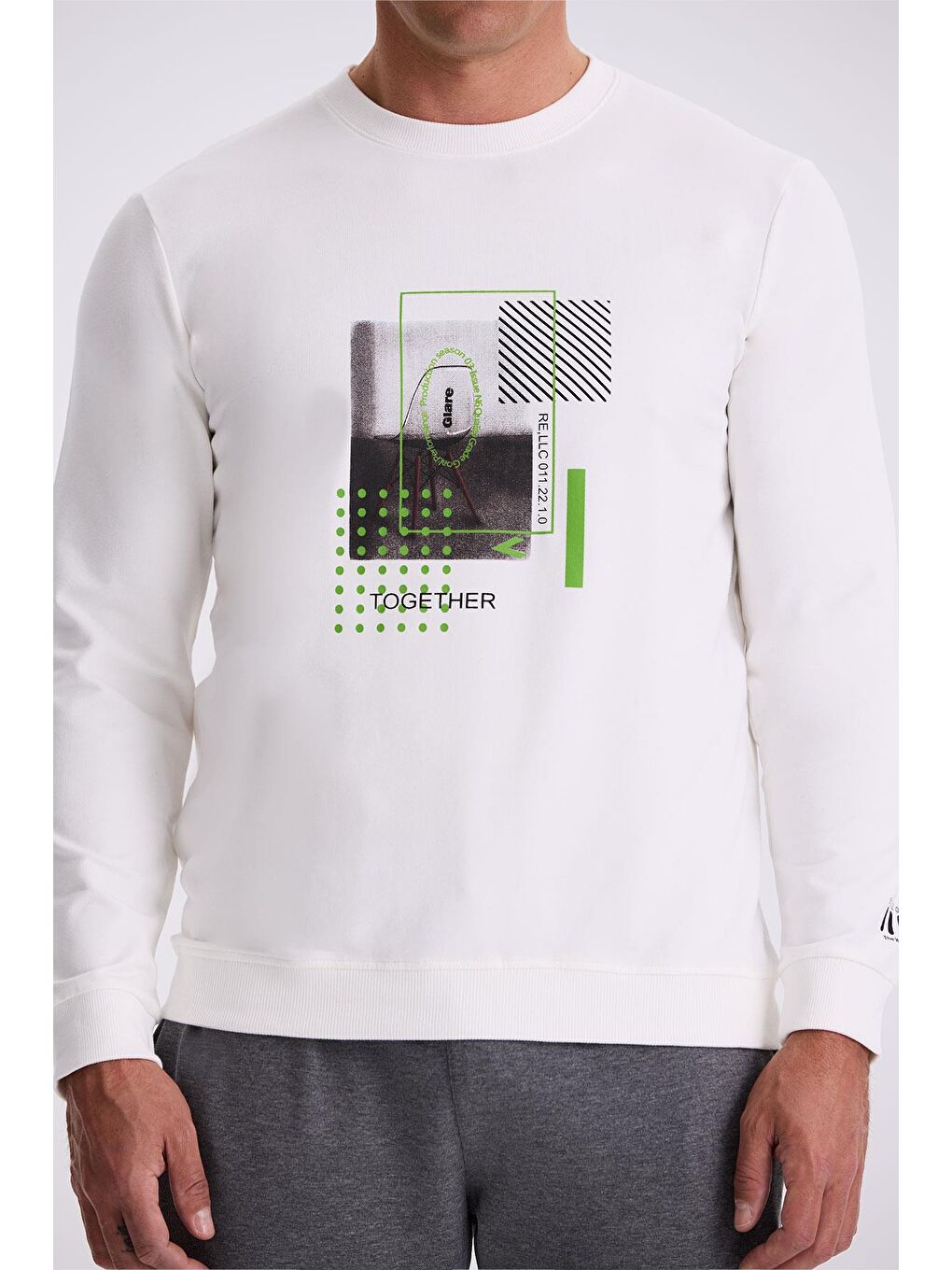 Ekru Slim Fit Baskılı Bisiklet Yaka Dar Kesim Baskılı %100 Pamuk Sweatshirt-2