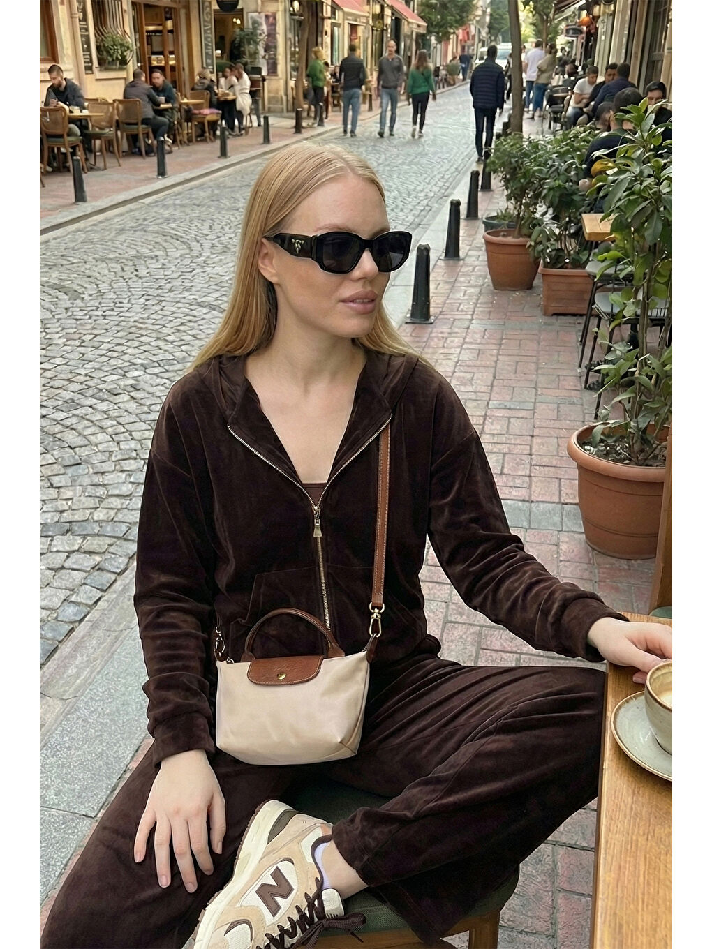 Kahverengi Pamuklu Regular Fit Kapüşonlu Kadife Dokulu Kadın 3'lü Takım 6830097