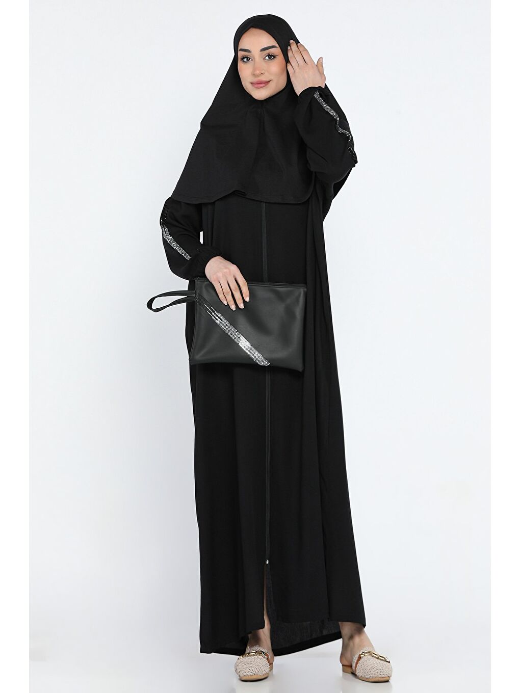 Siyah Kadın Pratik Başörtüsü Ve Çantalı Taş İşlemel Viskon Elbise-1
