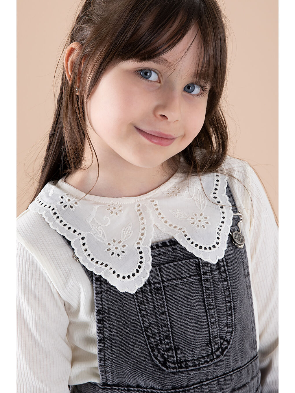 Siyah Jean Salopetli ve Dantel Badili Kız Çocuk 2'li Takım-3