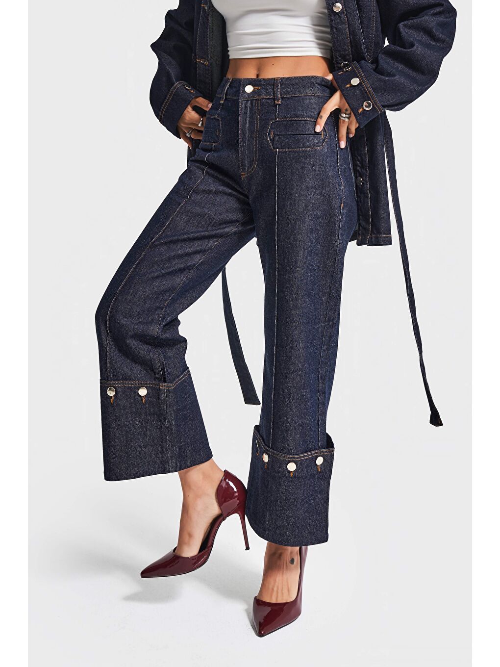 Kadın İndigo Renk 7w5-50 Crop Straight Fit Paça Detaylı Tasarım Denim Jean-4