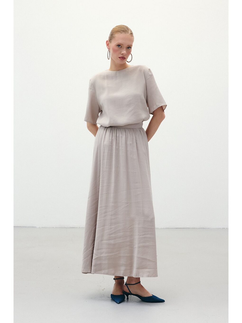 Bej Yırtmaçlı Uzun Etek - Taş-2