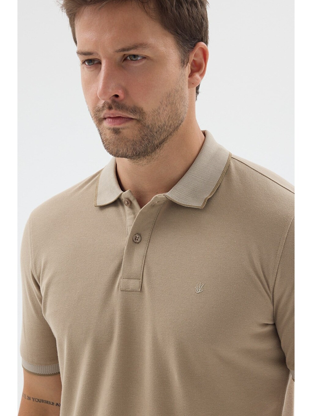 Bej Polo Yaka Pike Kısa Kol Slim Fit %100 Pamuk Tişört 1011260171-3