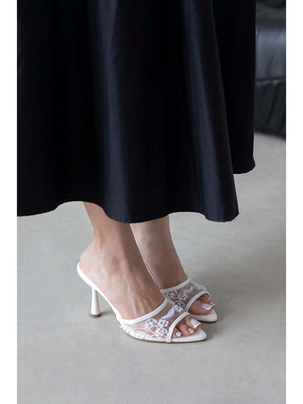 Karis Kadın File Detay Topuklu Terlik Beyaz