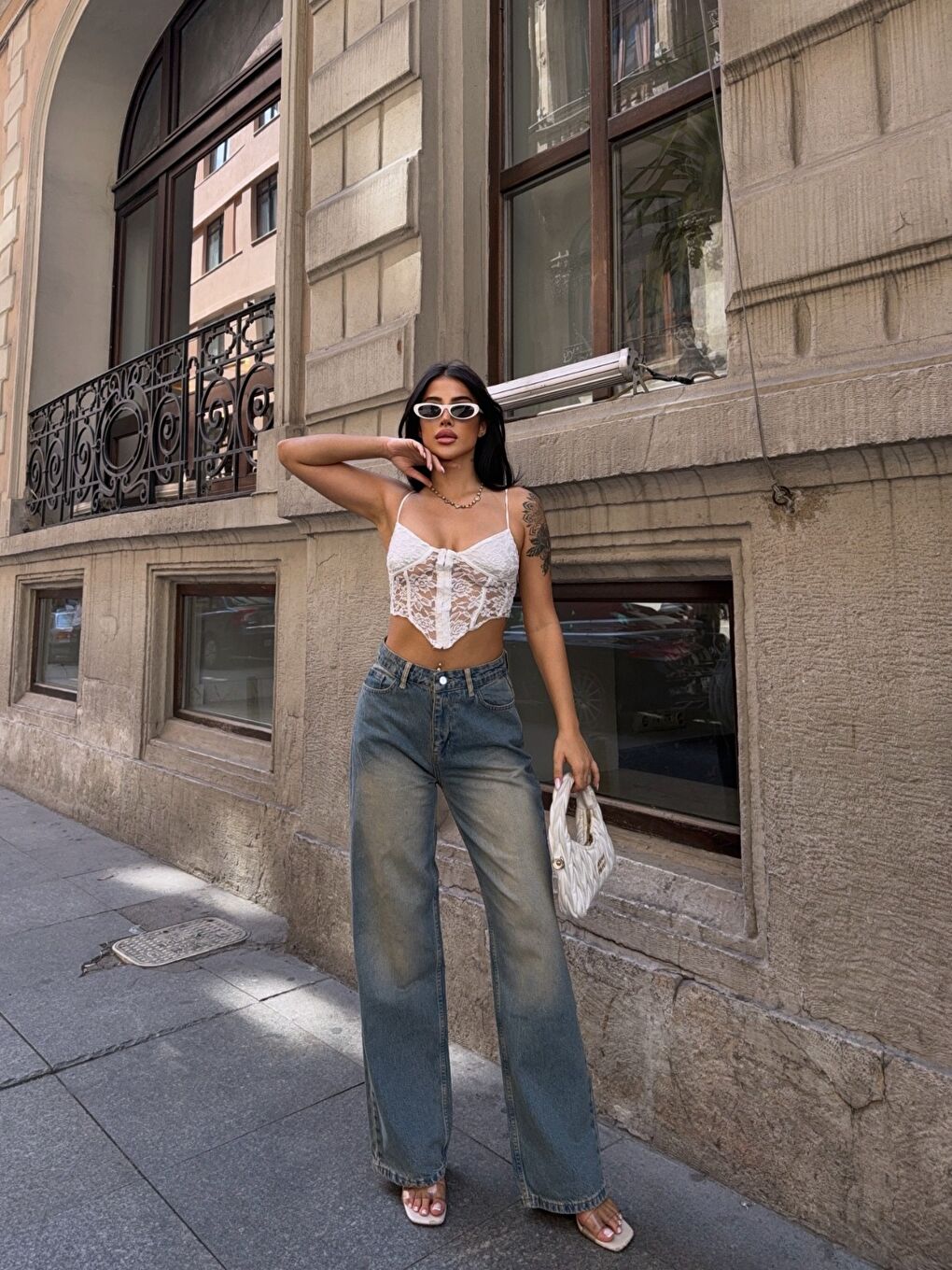 Lacivert Yıkamalı Eskitme Denim Pantalon