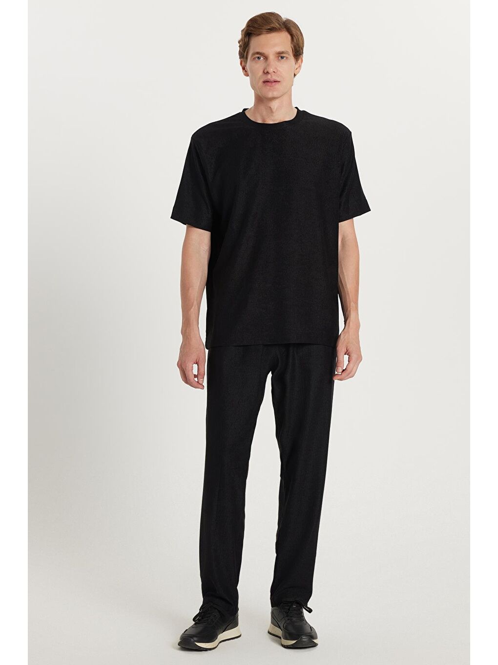 Erkek Oversize Geniş Kesim Beli Lastikli Bağcıklı Bisiklet Yaka Siyah Eşofman Takımı-3