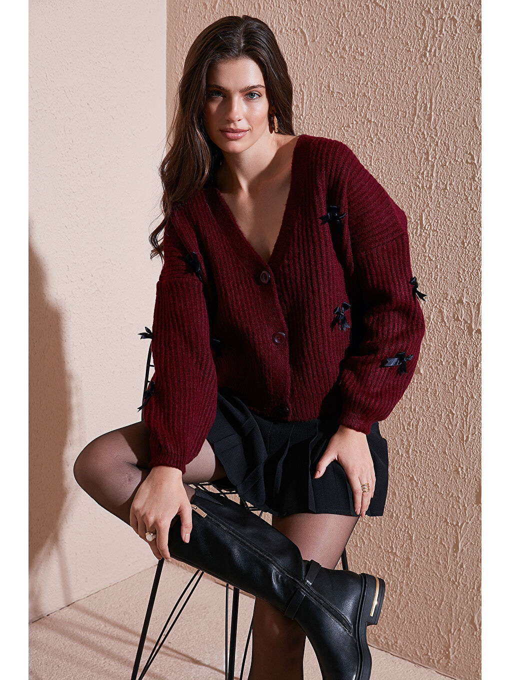 Bordo Oversize Fit V Yaka Fiyonk Detaylı Düğmeli Hırka 4615577