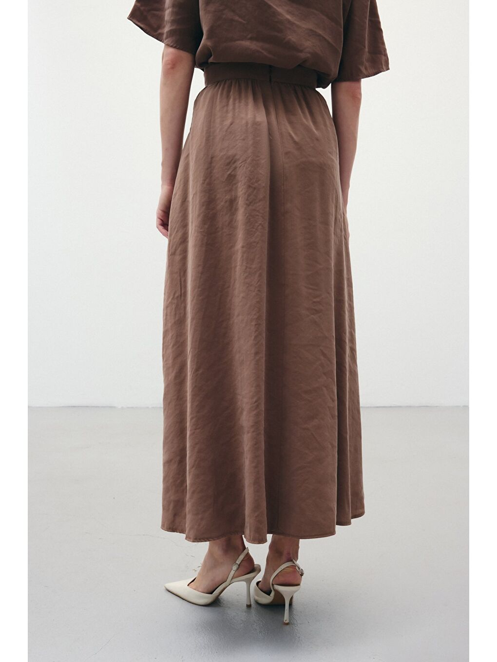 Kahverengi Yırtmaçlı Uzun Etek - Kahve-7