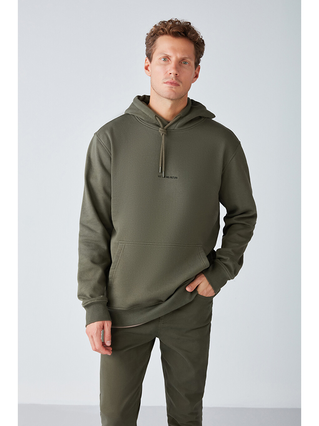 Epıc Erkek Organik Pamuklu Yumuşacık Nakış Detaylı Kapüşonlu Kordonlu Regular Haki Sweatshirt