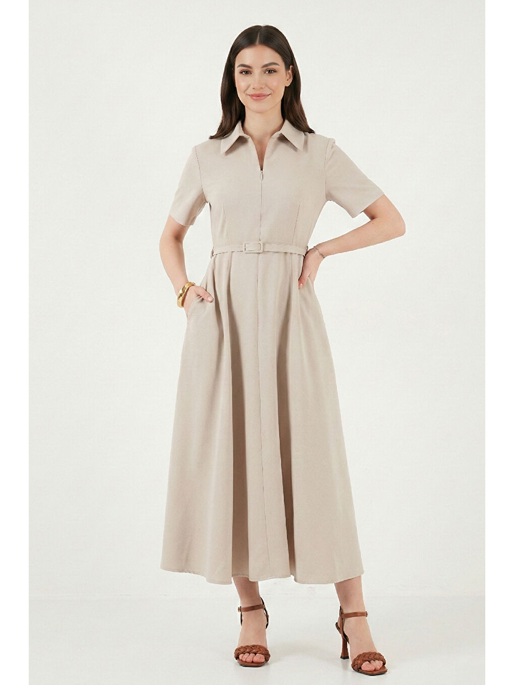 Bej Regular Fit Klasik Yaka Yırtmaçlı Kadın Midi Elbise 6922341-2