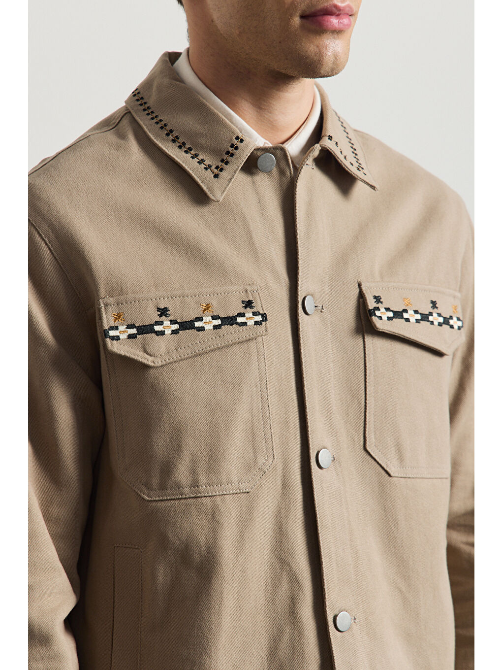 Bej Erkek Nakışlı Denim Ceket Vizon-6