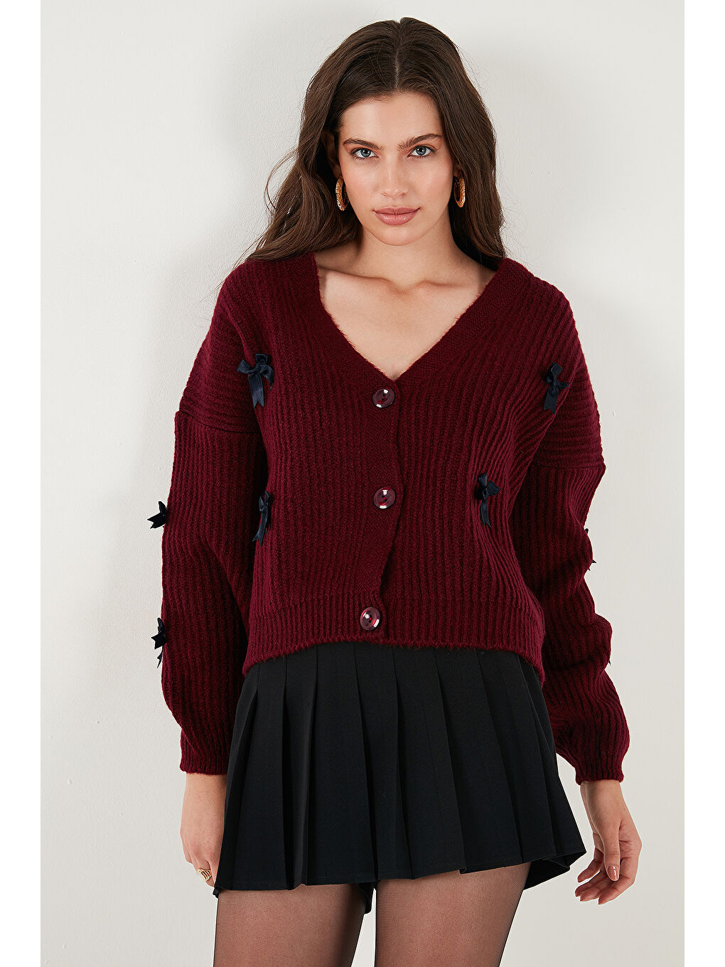 Bordo Oversize Fit V Yaka Fiyonk Detaylı Düğmeli Hırka 4615577-2