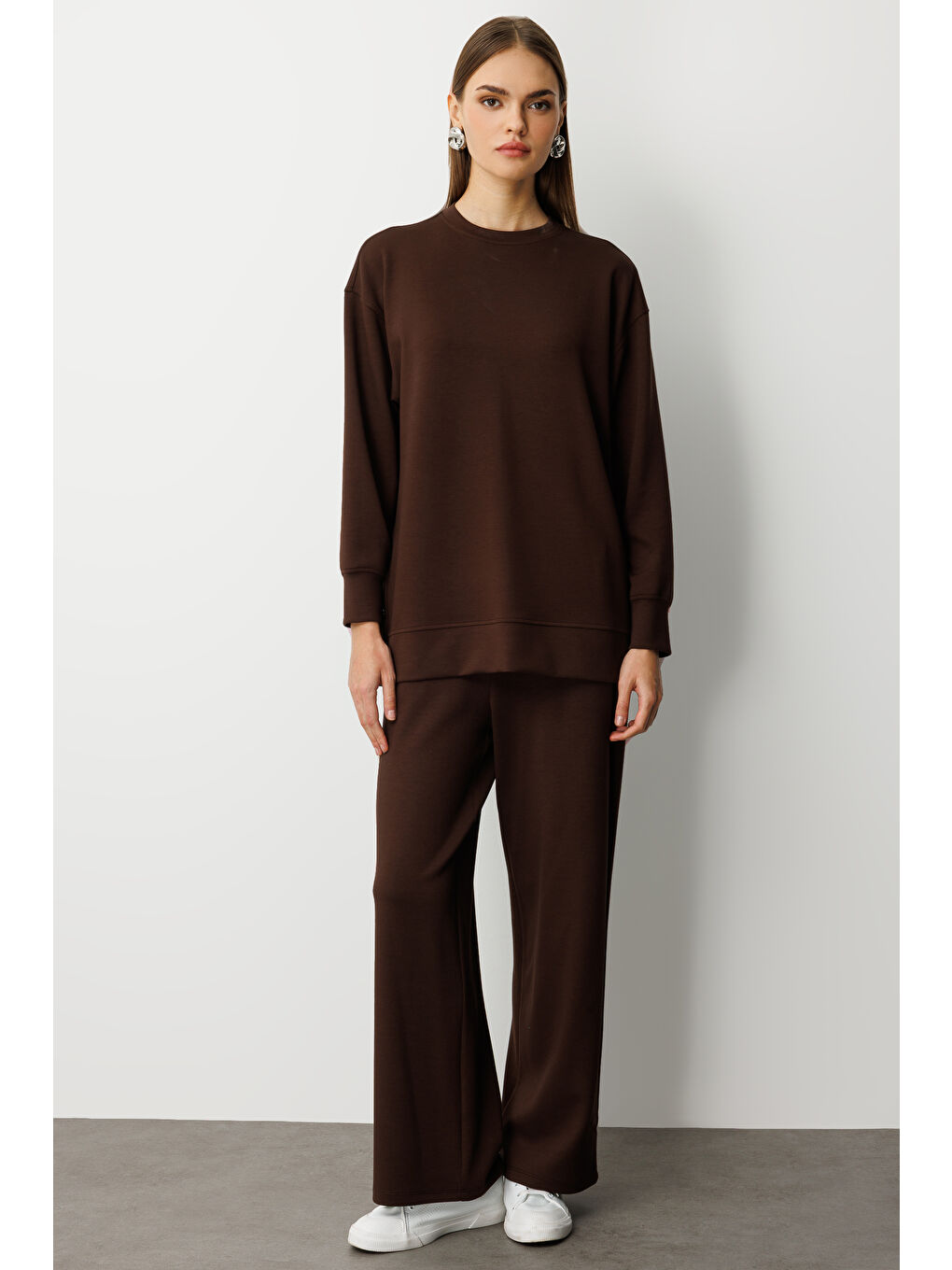 Çıtçıtlı Yumuşak Dokulu Kahverengi Spor Tunik