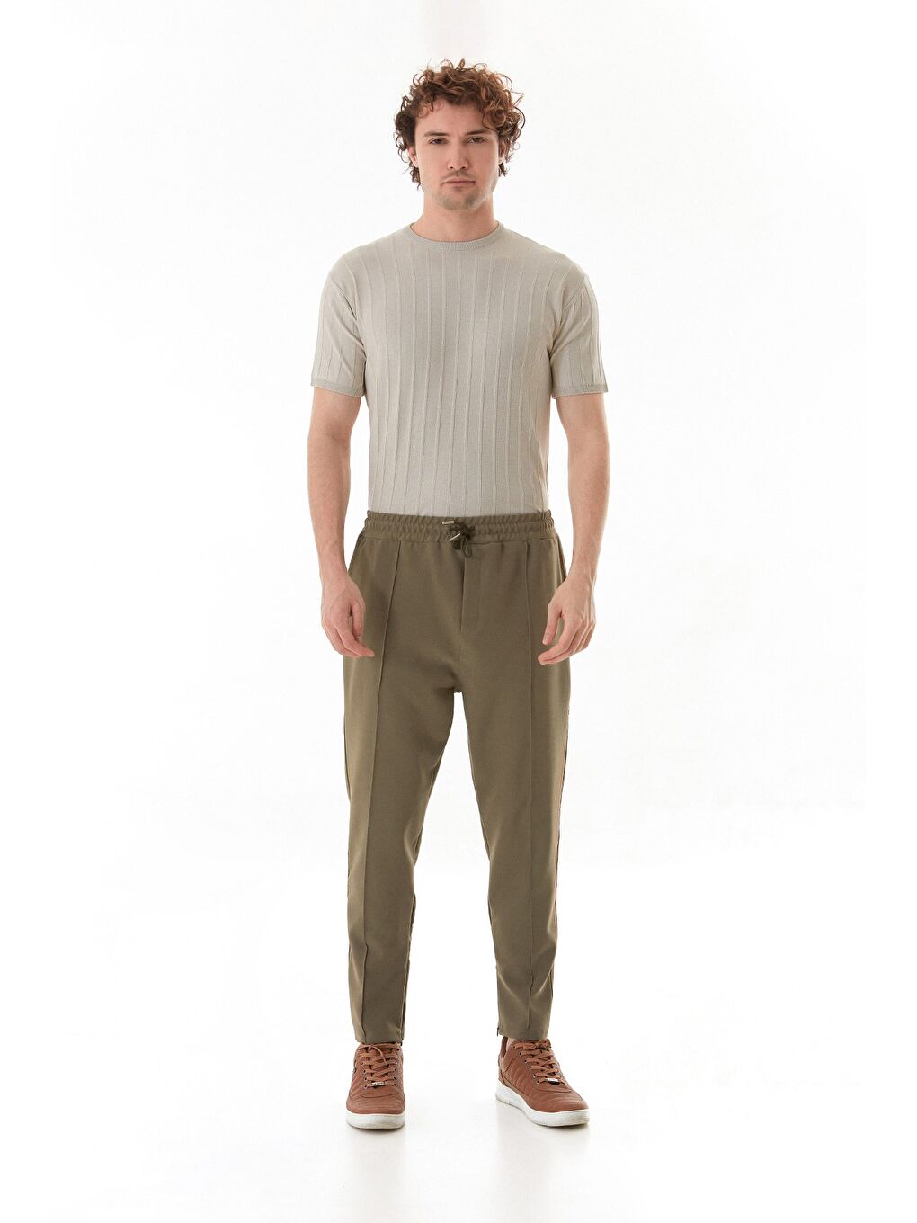 Haki Beli Lastikli Çimalı Jogger Pantolon