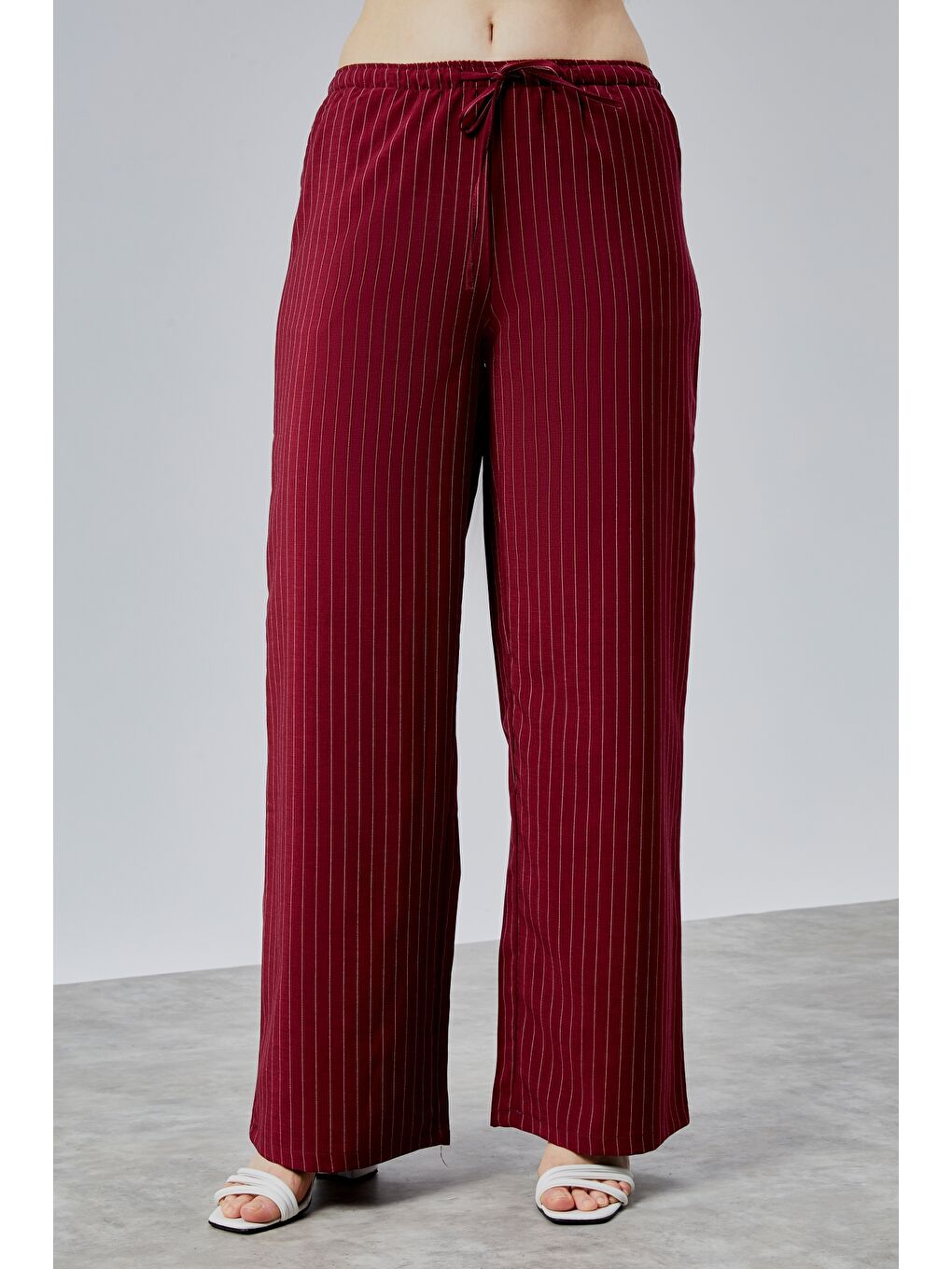 Bordo Kadın Pantolon Geniş Paça Yüksel Bel Cepli Çizgili Pantolon ÇİZGİLİ-PANTOLON-1