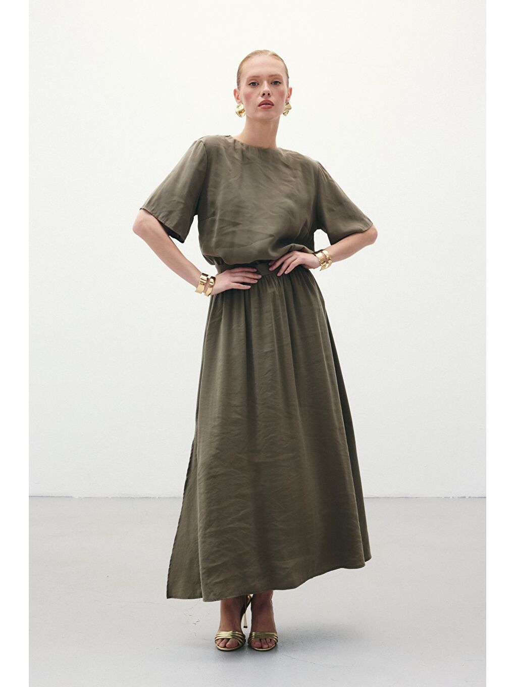 Yırtmaçlı Uzun Etek - Haki-4