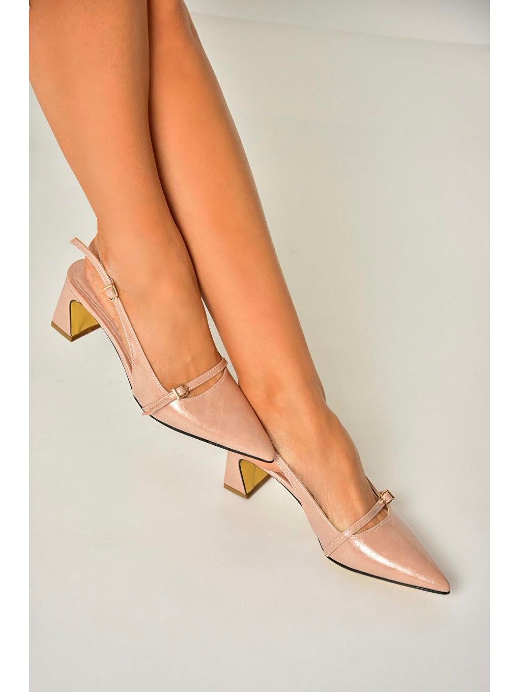 Pembe Pudra Kadın Topuklu Ayakkabı U6540787