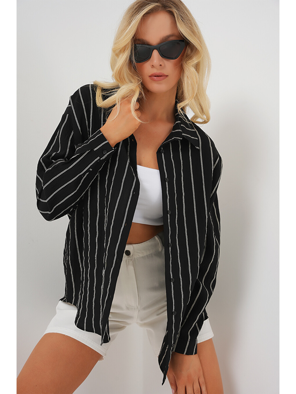 Kadın Çzigili Oversize Gömlek 20293 - Siyah-4