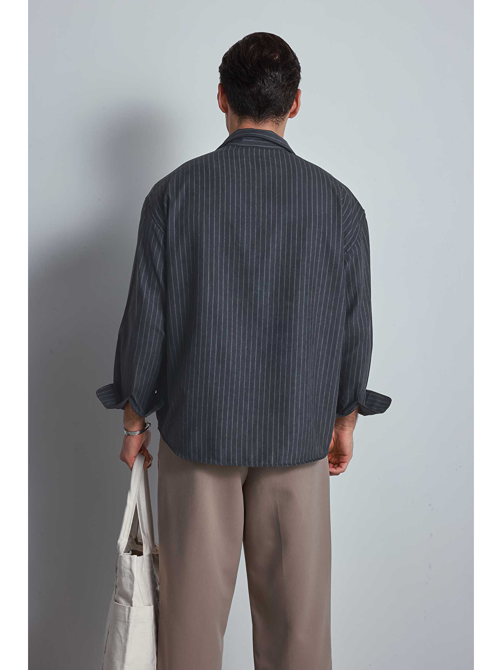 Erkek Oversize Çizgili Uzun Kollu Gömlek Antrasit-2