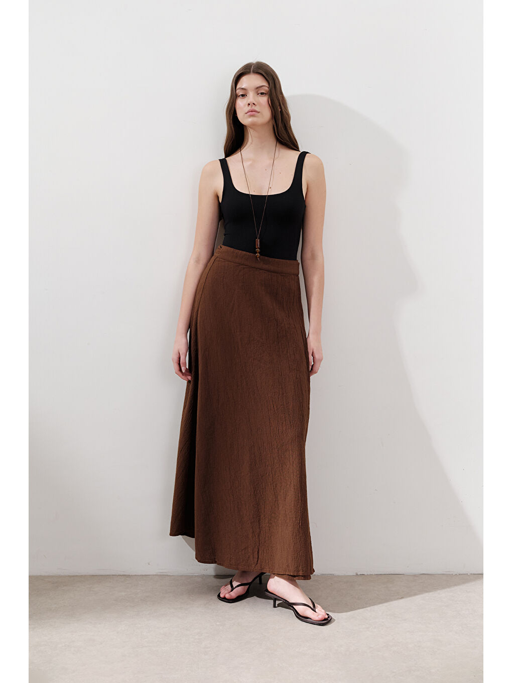 Pamuklu Bağlamalı Kruvaze Etek Kahverengi-3