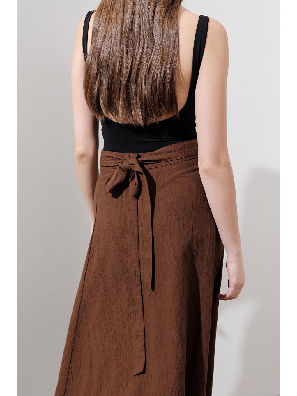 Pamuklu Bağlamalı Kruvaze Etek Kahverengi-4