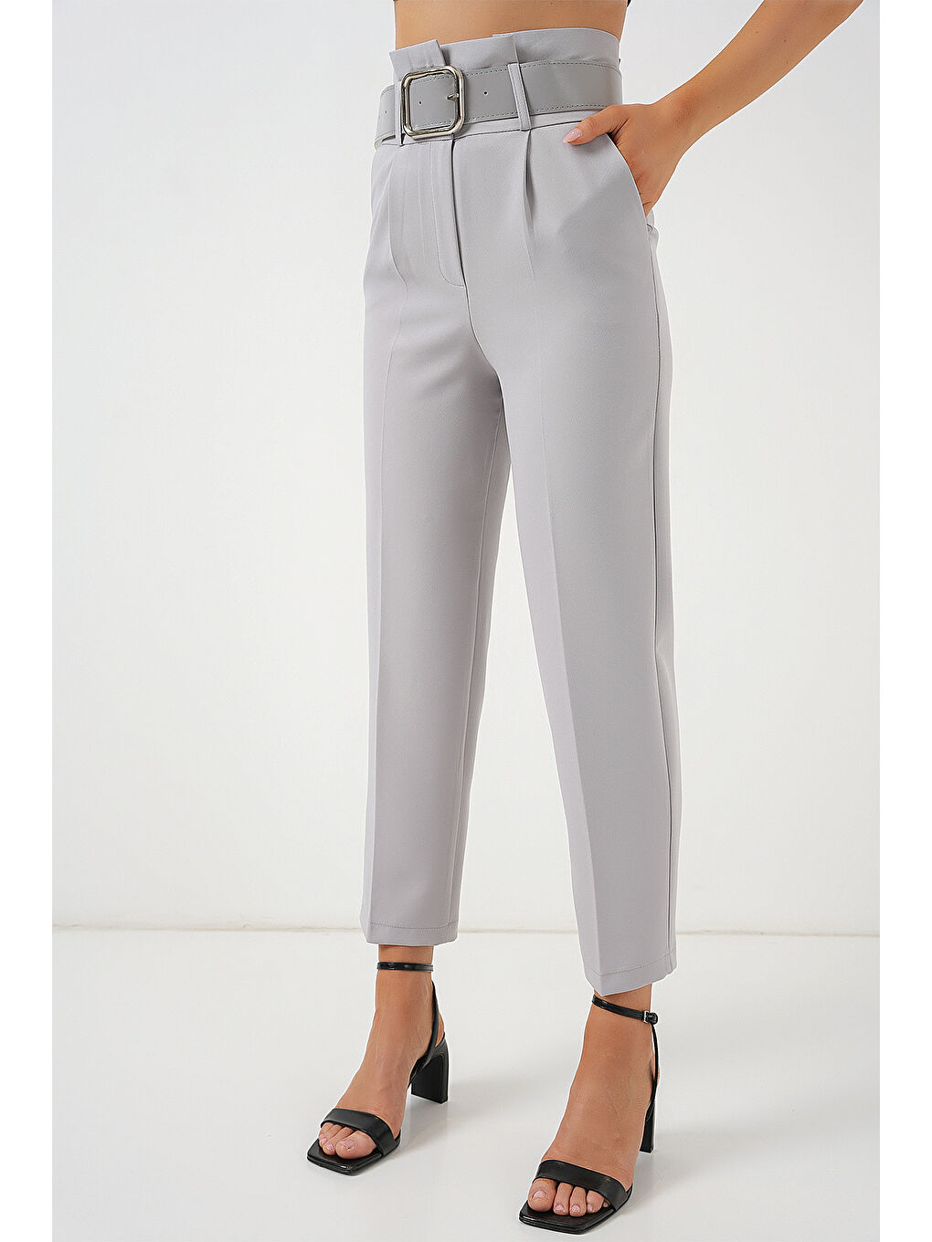 6556 Kemerli Kumaş Pantolon - Gri-1